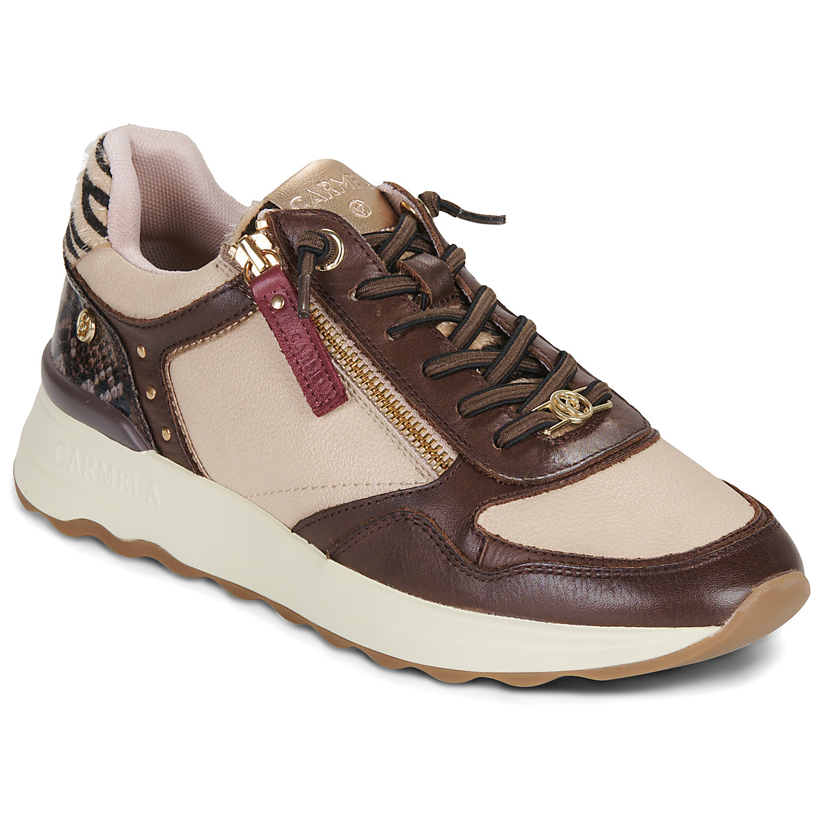 Xαμηλά Sneakers Carmela 164221
