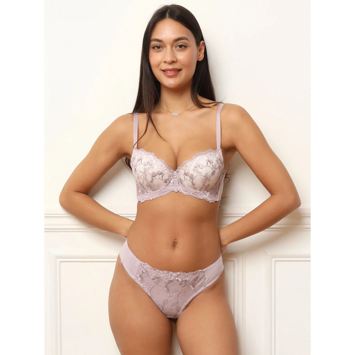 Με ενίσχυση La Modeuse 74790_P176643