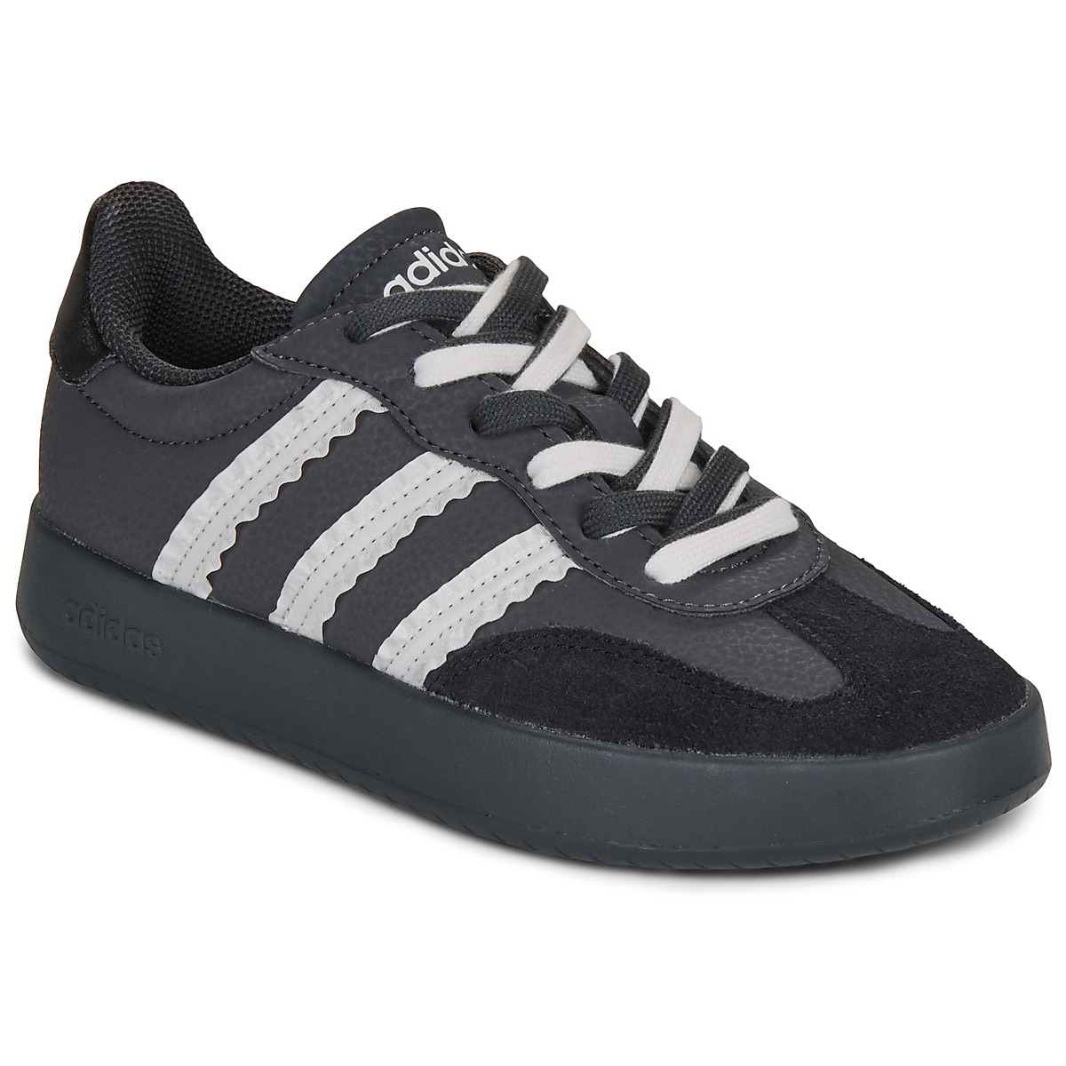 Xαμηλά Sneakers adidas BARREDA