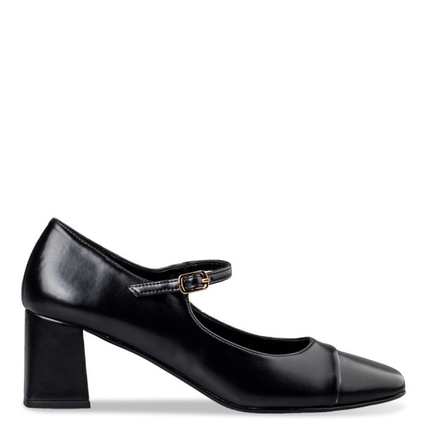 MARY JANE PUMPS