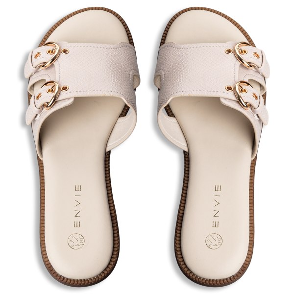 FLAT SANDALS