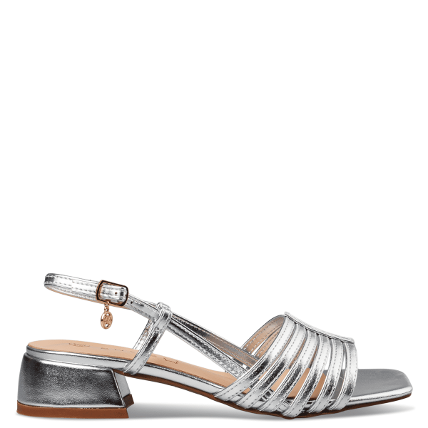 LOW HEEL SANDALS