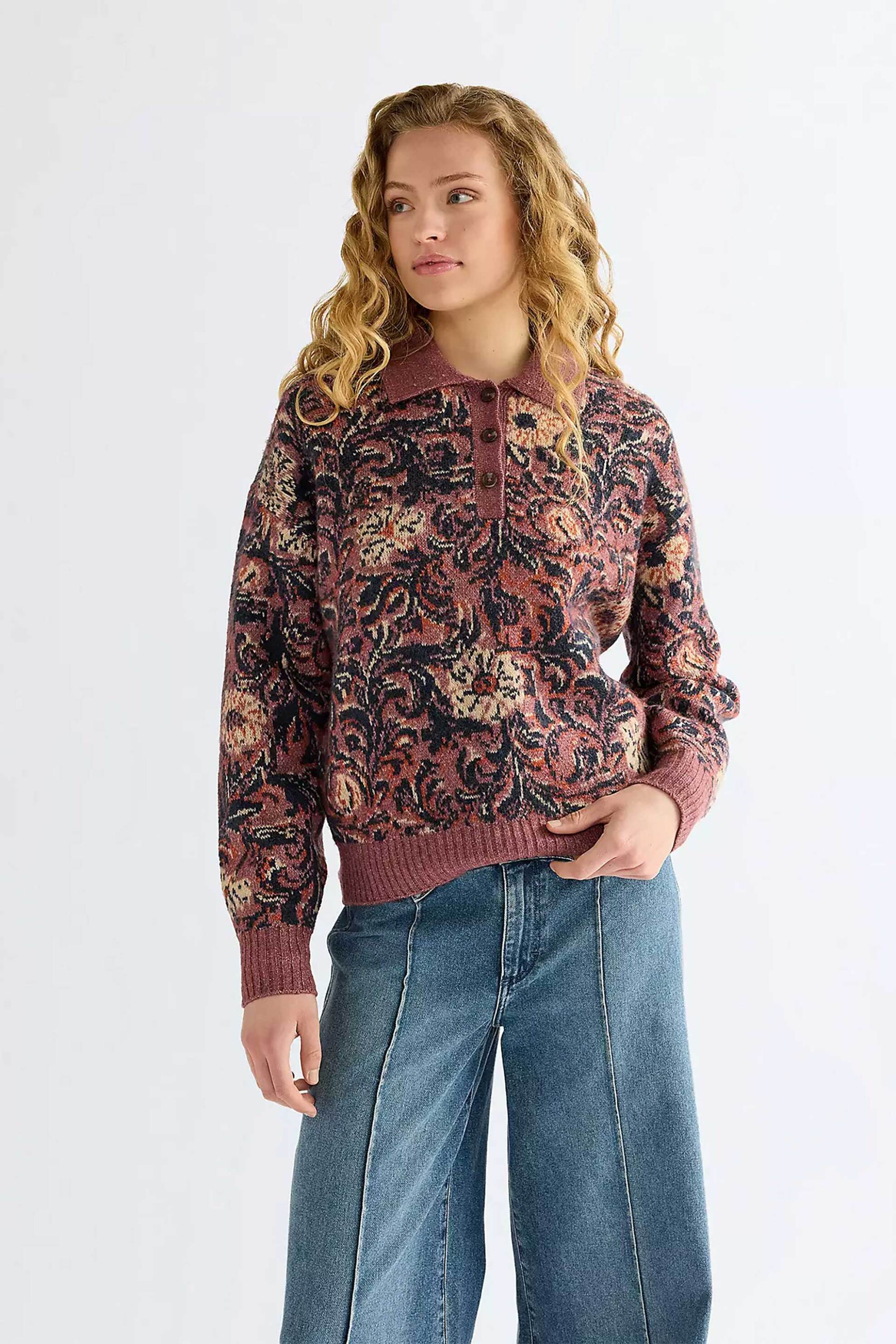 Wrangler® γυναικεία πλεκτή μπλούζα πόλο με floral print Regular Fit