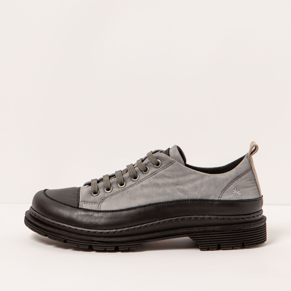 Oxfords Art 1189411GB003