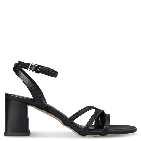 BLOCK HEEL SANDALS