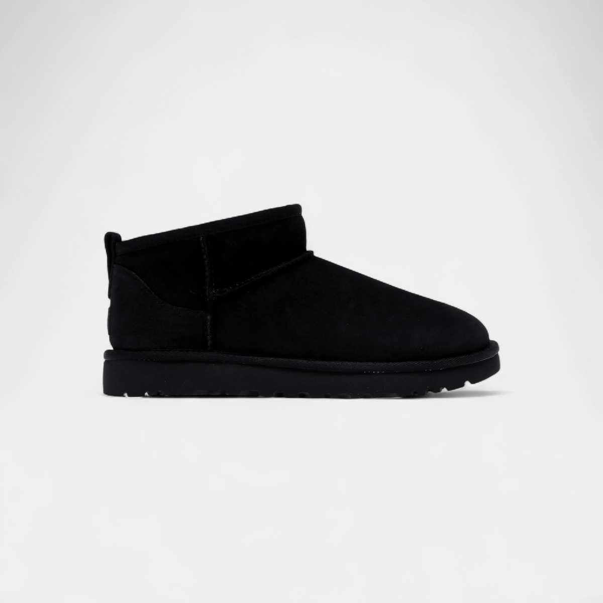 Μπότες UGG CLASSIC ULTRA MINI 1116109-BLK