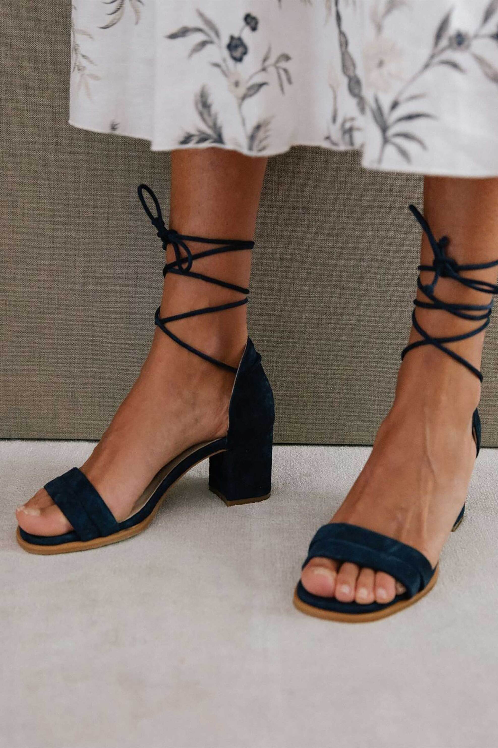 Alohas γυνακεία suede πέδιλα με χοντρό τακούνι "Dakota" | 39