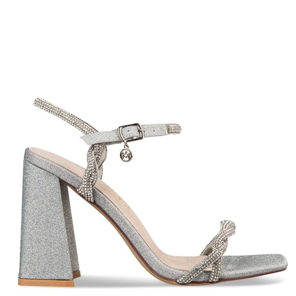 BLOCK HEEL SANDALS