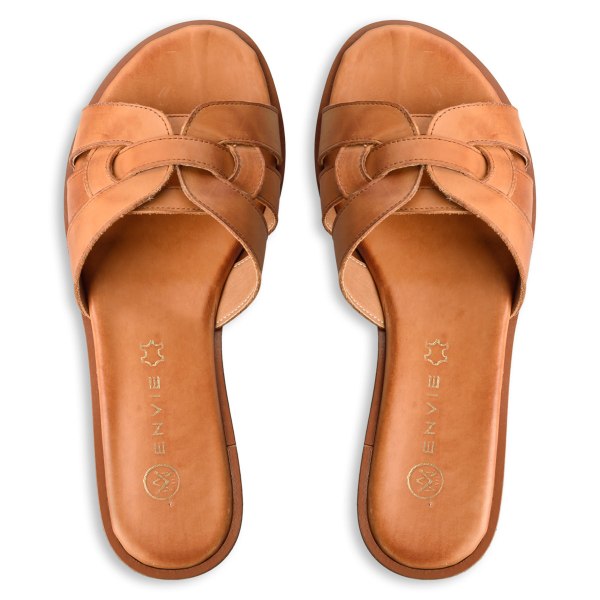 FLAT SANDALS