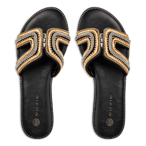 FLAT SANDALS