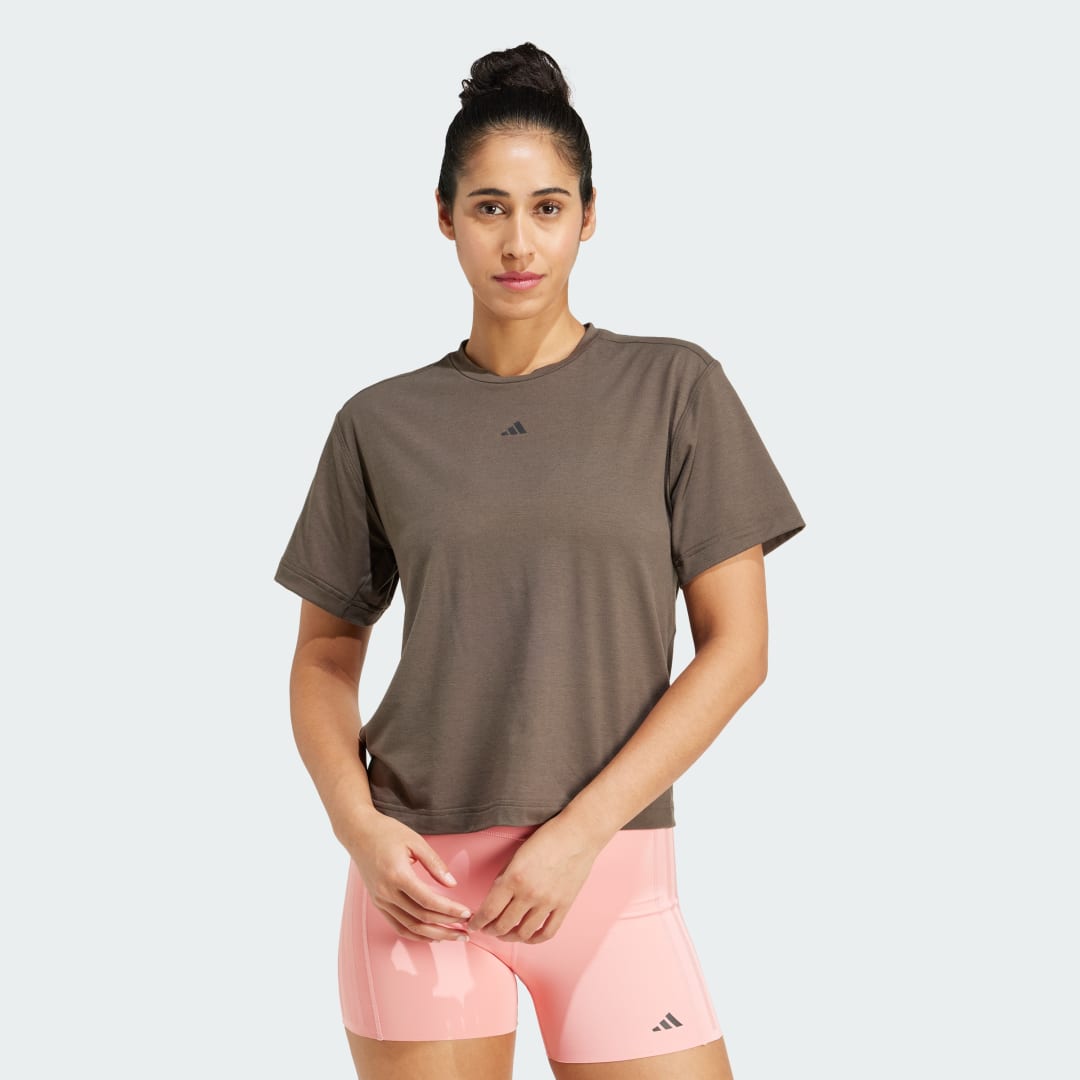 PrimeLift Back-Cutout 3-Stripes Tee