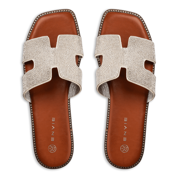 FLAT SANDALS