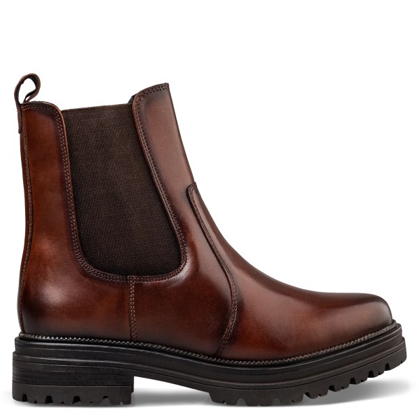 CHELSEA BOOTS