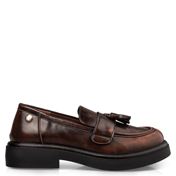 CHUNKY LOAFERS