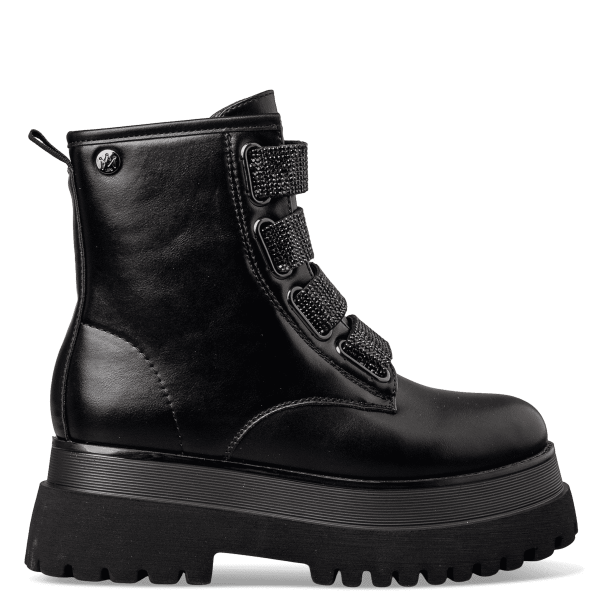 CHUNKY COMBAT BOOTS